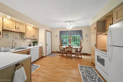 698 Deep Woods Drive, Aurora, OH 44202 - Photo 27