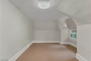 748 Evergreen Dr, Akron, OH 44303 - Photo 33