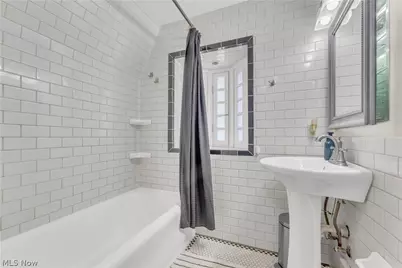 748 Evergreen Drive, Akron, OH 44303 - Photo 25