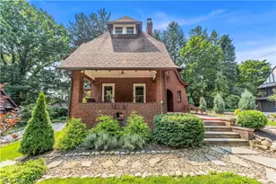 748 Evergreen Dr, Akron, OH 44303 - Photo 3