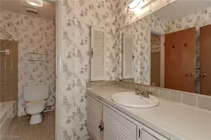 2218 Croydon Rd, Twinsburg, OH 44087 - Photo 37