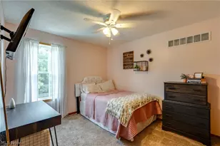 5459 Hancock St SW, Canton, OH 44706 - Photo 17