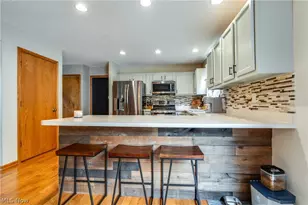 5459 Hancock St SW, Canton, OH 44706 - Photo 9