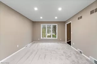 9466 Beryl St NW, Massillon, OH 44646 - Photo 15