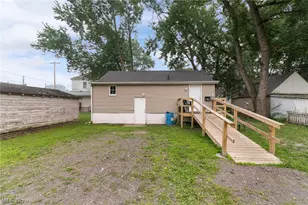 216 W Pennsylvania Ave, Sebring, OH 44672 - Photo 11