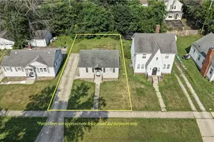 888 Frederick Blvd, Akron, OH 44320 - Photo 17