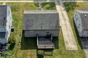 888 Frederick Blvd, Akron, OH 44320 - Photo 15