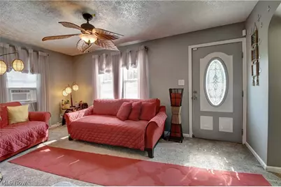 888 Frederick Boulevard, Akron, OH 44320 - Photo 5