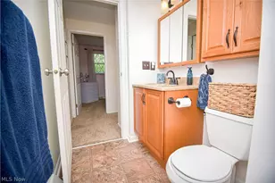 1674 Cloverview Dr, Green, OH 44685 - Photo 27
