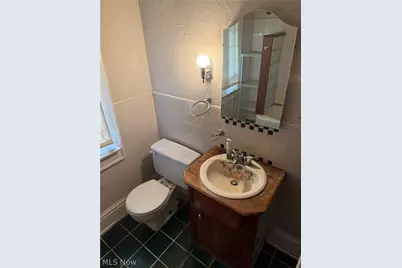 254 N Highland Avenue, Akron, OH 44303 - Photo 13