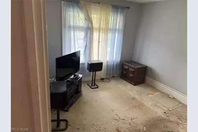 254 N Highland Avenue, Akron, OH 44303 - Photo 15