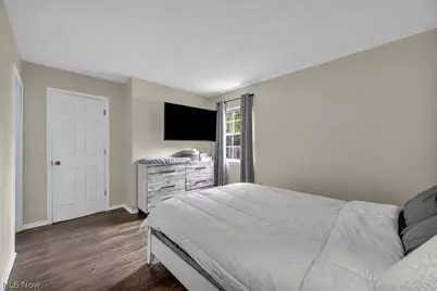 6302 Ridgeview Boulevard, North Ridgeville, OH 44039 - Photo 17