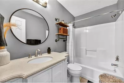 6302 Ridgeview Boulevard, North Ridgeville, OH 44039 - Photo 21