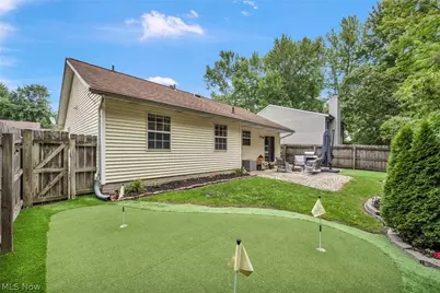 6302 Ridgeview Boulevard, North Ridgeville, OH 44039 - Photo 31
