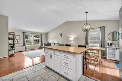 6302 Ridgeview Boulevard, North Ridgeville, OH 44039 - Photo 13