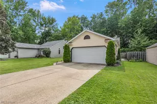 6302 Ridgeview Blvd, North Ridgeville, OH 44039 - Photo 3