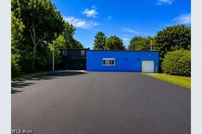 10210 Woodland Avenue, Loveland, OH 44104 - Photo 3