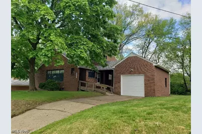 917 21st Street NE, Canton, OH 44714 - Photo 1