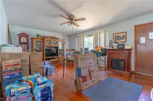 7101 Pinecrest St NE, Canton, OH 44721 - Photo 9