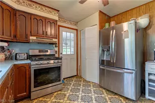 7101 Pinecrest St NE, Canton, OH 44721 - Photo 15