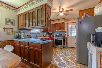 7101 Pinecrest Street NE, Canton, OH 44721 - Photo 13