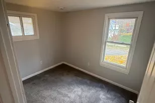 702 Grace Ave, Akron, OH 44320 - Photo 7