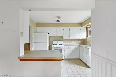 917 35th Street NW, Canton, OH 44709 - Photo 9