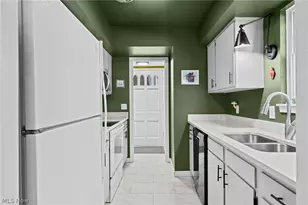 66 Yardley Ln, Akron, OH 44313 - Photo 11
