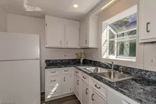 228 Park Rd, Painesville Twp, OH 44077 - Photo 9