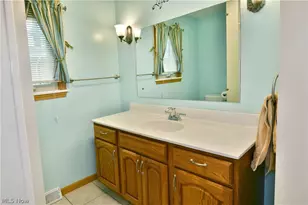 750 Blueberry Hill Dr, Canfield, OH 44406 - Photo 27