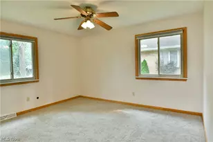 750 Blueberry Hill Dr, Canfield, OH 44406 - Photo 23