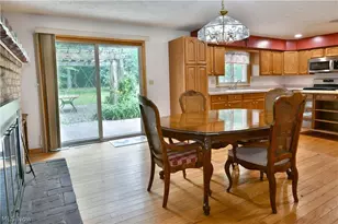 750 Blueberry Hill Dr, Canfield, OH 44406 - Photo 9