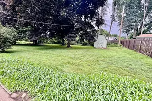 2523 57th St NE, Canton, OH 44721 - Photo 7