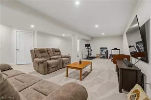 7906 Cobbler Ave NE, Canton, OH 44721 - Photo 27