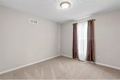 995 Flanders Drive, Wadsworth, OH 44281 - Photo 21
