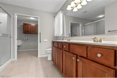 995 Flanders Drive, Wadsworth, OH 44281 - Photo 17