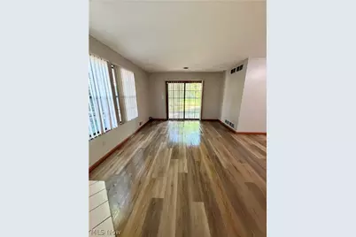 4046 Saint Andrews Court #1, Canfield, OH 44406 - Photo 5
