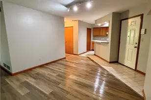 4046 St Andrews Ct, Canfield, OH 44406 - Photo 3