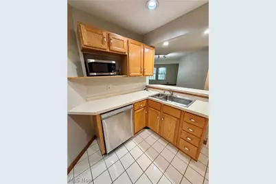 4046 Saint Andrews Court #1, Canfield, OH 44406 - Photo 9