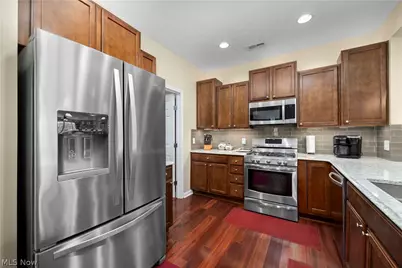 9099 Vernon Hill, North Ridgeville, OH 44039 - Photo 5