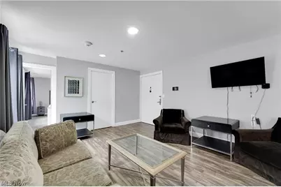 797 E Market Street #220, Akron, OH 44305 - Photo 13