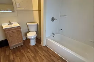 1178 Tampa Ave, Akron, OH 44314 - Photo 15
