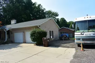 4775 Seabury Dr, Ravenna, OH 44266 - Photo 5