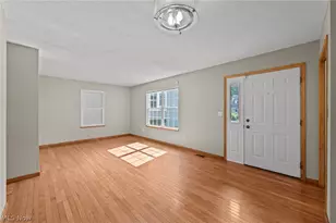 210 S Mantua St, Kent, OH 44240 - Photo 3