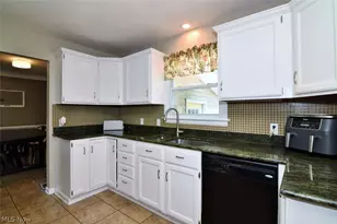 1031 Cessna Dr, Macedonia, OH 44056 - Photo 17