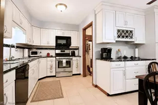 5566 River Rd, Madison, OH 44057 - Photo 11