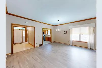 285 Village Drive #23, Green Hills, OH 44131 - Photo 9