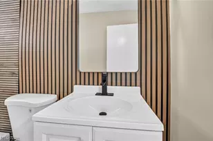 420 W Willowview Dr, Akron, OH 44319 - Photo 23