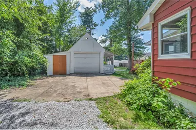 420 W Willowview Drive, Akron, OH 44319 - Photo 43