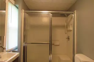 700 Glendora Ave, Akron, OH 44320 - Photo 23